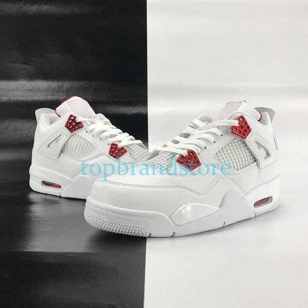 

hite basketball shoes men women 4s 6s sneakers white xsail hare se neon metallic purple travis scotts trainers keychainqm37g3u5