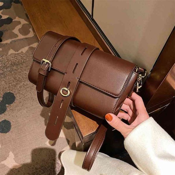 

one shoulder small crowd bag women's fashion in 2020