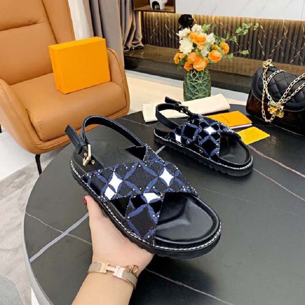 

women shoes rubber slope heel slipper sandals summer beach outdoor cool slippers fashion wide lady household slide flat flip flops with box, Black