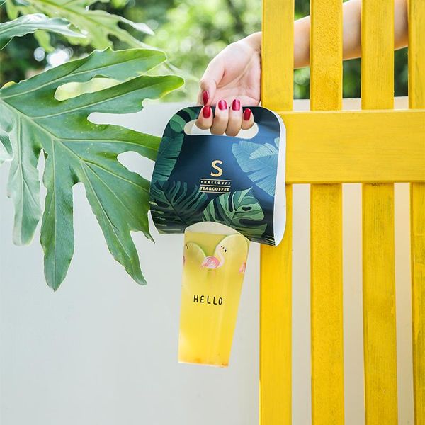 

50pcs net red creative cup holder takeaway coffee packaging portable 1 cup/2 cups paper plastic disposable & straws