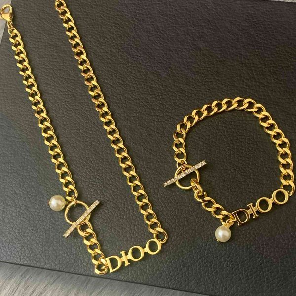 

d family 2021 high edition letter and necklaces, Silver