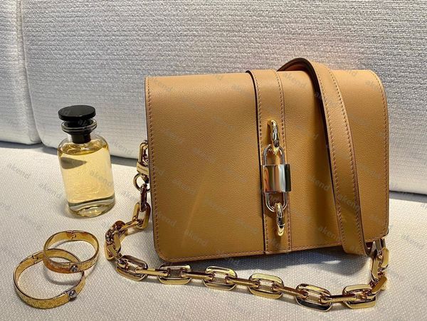 

2021 genuine leather women's famous shoulder bag tote rendez vous luxury designer crossbody l embossed bags handbags envelope wallet ha