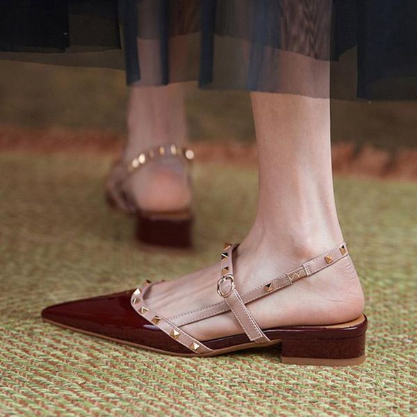 

sandals 2021 summer women flats pointed tod rivets buckle strap female shoes patent leather designer sandalias mujer 9187l, Black