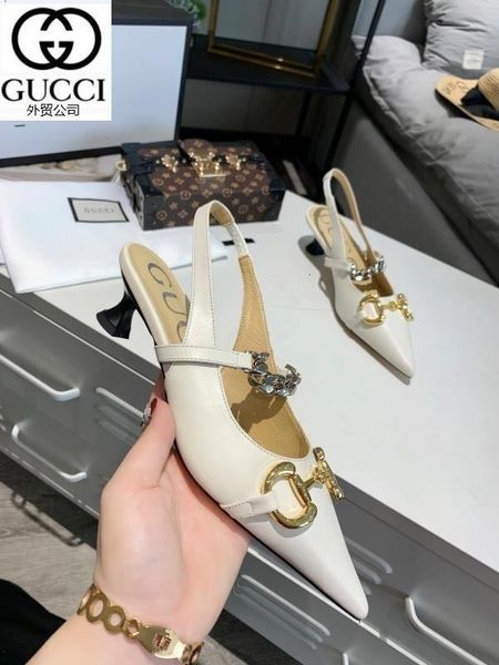 

shoes designer luxury women high heels sandals slippers mules slides pumps loafers ballerinas sneakers dress dvhm, Black;white