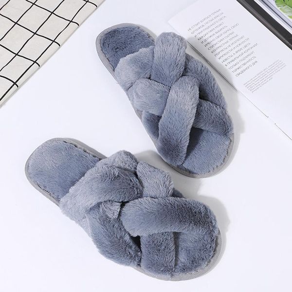 

slippers furry 300 15, Black