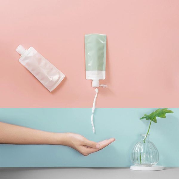 

2pcs 90ml portable lotion packing bag squeezable leakproof travel containers for shampoo conditioner toiletries storage bottles & jars