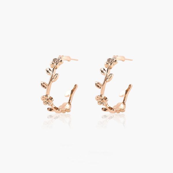

stud fashion earrings for women 2021 korean simple literary flower jewelry is full of creativit suitable gifts and other, Golden;silver