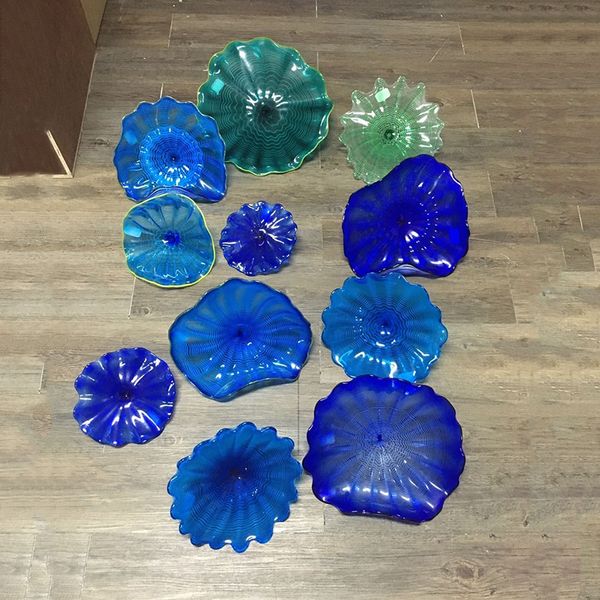 Lampade da parete blu del Mar Mediterraneo Fiore in vetro soffiato a mano Piatti pendenti nordici di Murano per decorazioni artistiche Diametro da 15 a 45 CM