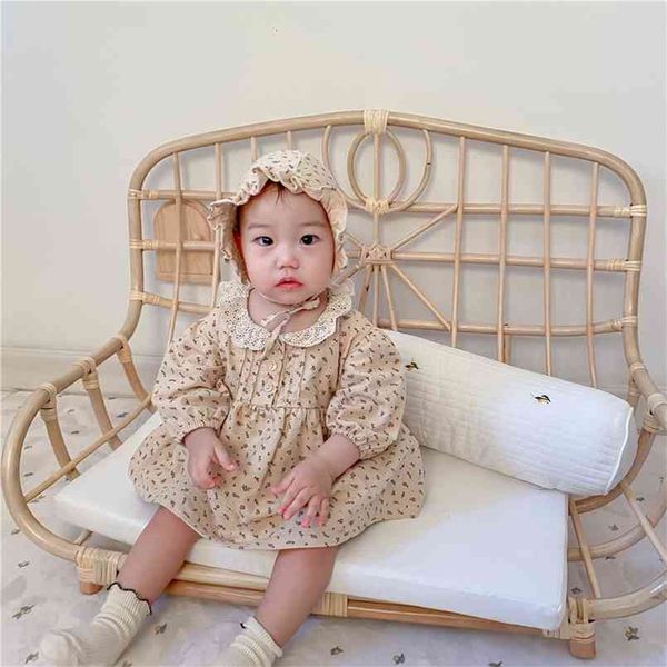 

korean version of the spring baby pastoral style small floral lace collar climbing clothes romper climb out skirt 210702, Blue