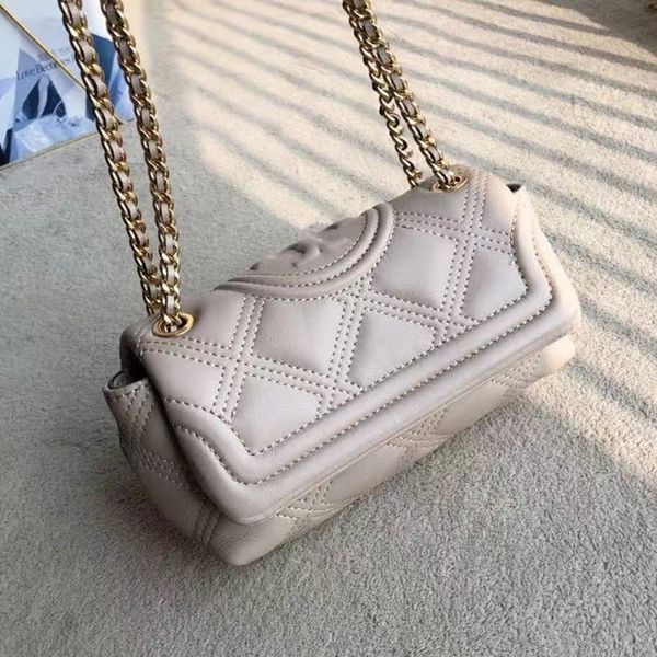 

tb sheepskin lingge car line chain women's hand flap bag one shoulder messenger bag, Black