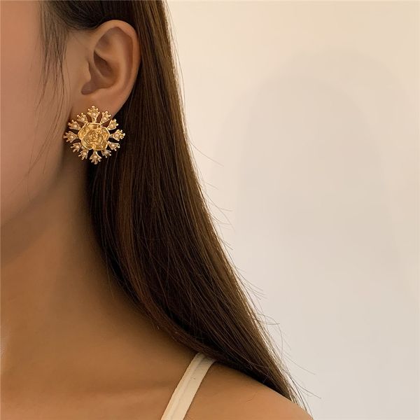 

stereoscopic rose flower earrings stud european alloy pearl plant ear drop women party gift dress gold flowers earring jewelry fashion acces, Golden;silver