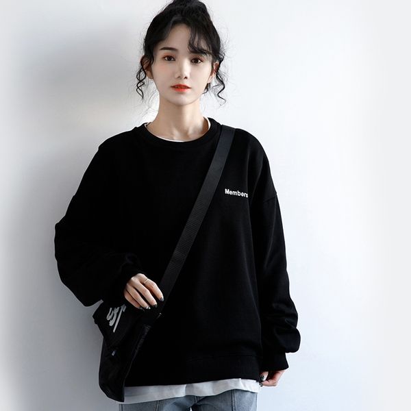 

2021 spring and autumn new versatile solid color round neck sweater women's fashion in loose thin black long sleeve pullover top