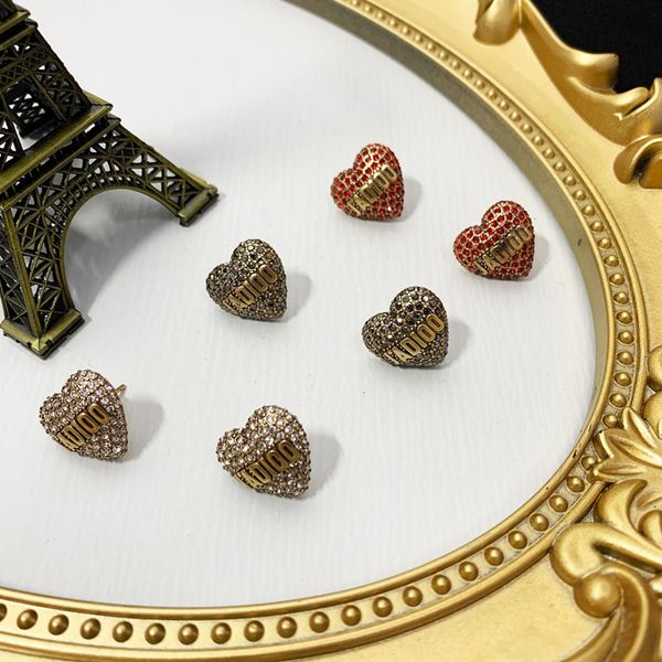 

vintage 14k gold heart shaped crystal stud earrings suitable for d letter jewelry for ladies wedding, Golden;silver