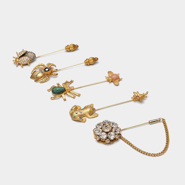 

amorita boutique winter insect pin frog brooches, Gray