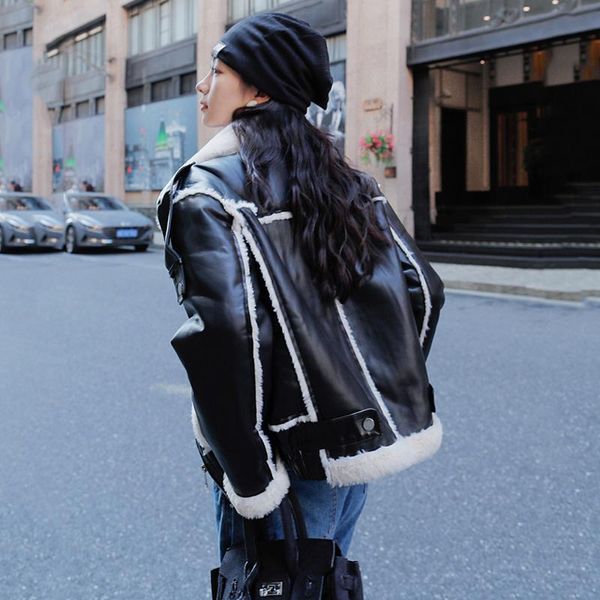 

women's leather & faux lamb wool short pu coat winter thick locomotive black zipper loose plus velvet warm windproof jacket female