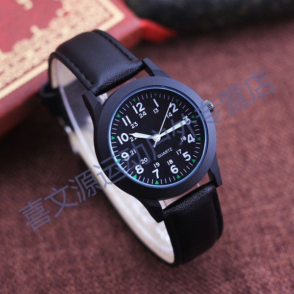 

children's and boys' 24-hour belt waterproof quartz watch fashion for students' examination, Slivery;brown