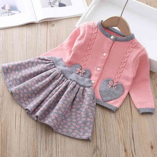 

fall baby girls clothing sset knit sweater cardigan&flower skirt cute toddler girl clothes christmas little children outfits 210715, White