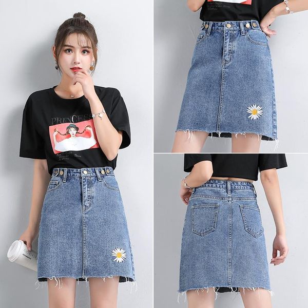 

Women's Jeans TongSiHai Jean Skirts Women Summer Fashion High Waist Embroidery Daisy Denim Shorts Ladies Students Sexy Light Blue Short BD45
