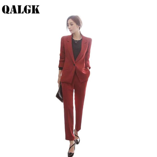 

women's suits & blazers set female 2021 winter fashion small western jacket feet pants two sets of temperament wild work clothes, White;black