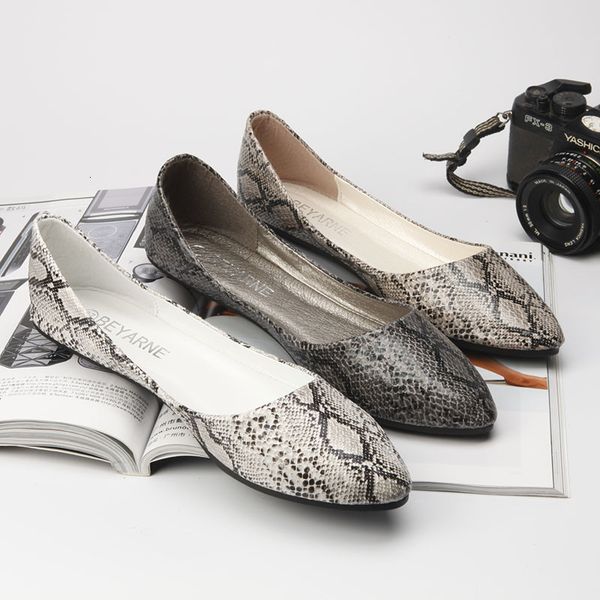 

dress shoes snake pattern flats woman sneakers shallow loafers espadrilles slip on pointed toe moccasins casual serpentine women v0ym, Black