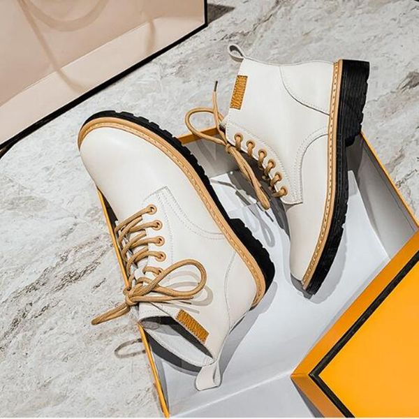 

women's trendy shoes, british style short boots, korean autumn ladies boots, Black