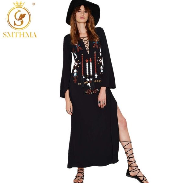 Ankunft Sommerkleid Frauen Sexy tiefer V-Ausschnitt ethnische Blumen bestickt Boho Menschen Stil Tunika lang 210520