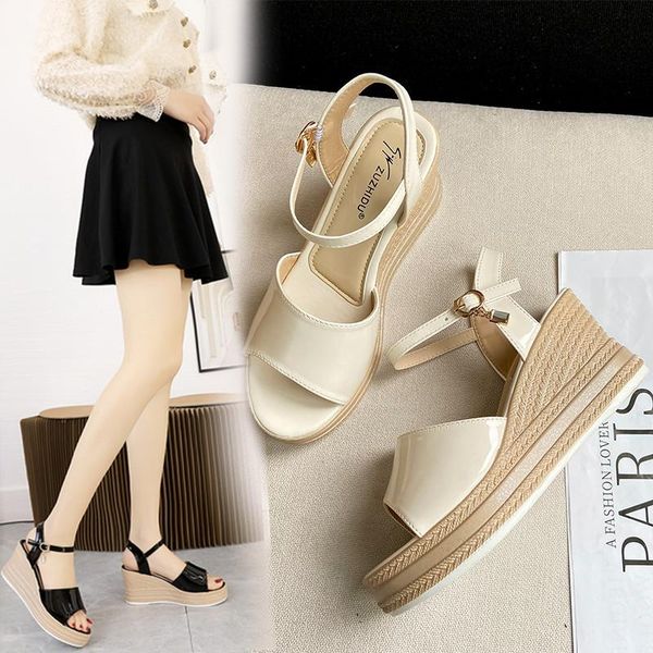 

slippers casual women's shoes with platform on a wedge slides med lady heeled mules luxury girl high fashion pu basic scandals, Black
