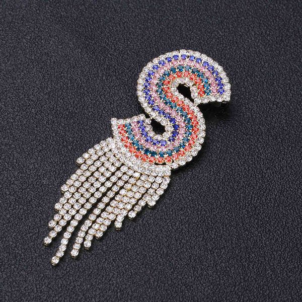 

factory fashion creative diamond inlaid diamond color letter s tassel brooch female personality full diamond pin straight hair christmas