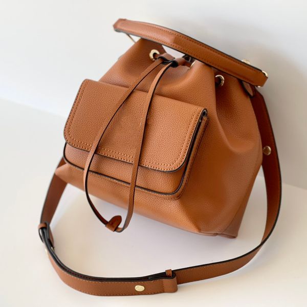 

luxurys designers pure color bucket bag women shoulder mini bags high-quality leather crossbody pocket simple design lady handbag