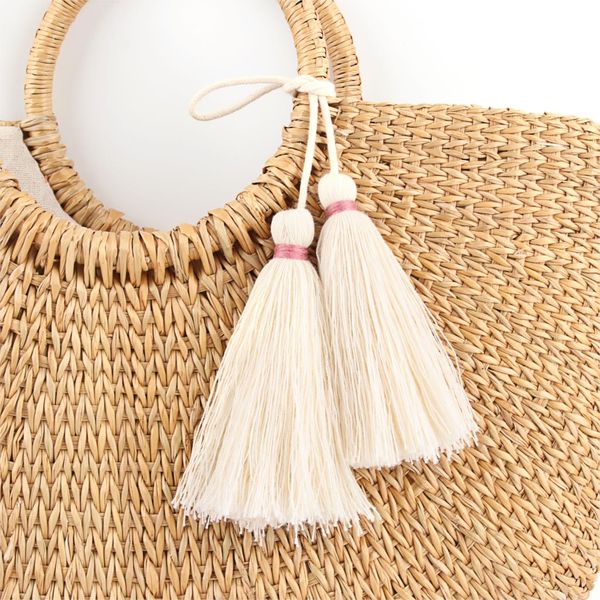 

1pc bohemian handmade tassels bag keychain women accessories car handing keyring simple jewlery e2466, Silver
