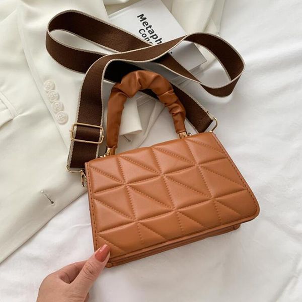

evening bags 2021 korean single shoulder messenger women's fashion trend handbags temperament lingge small square bag