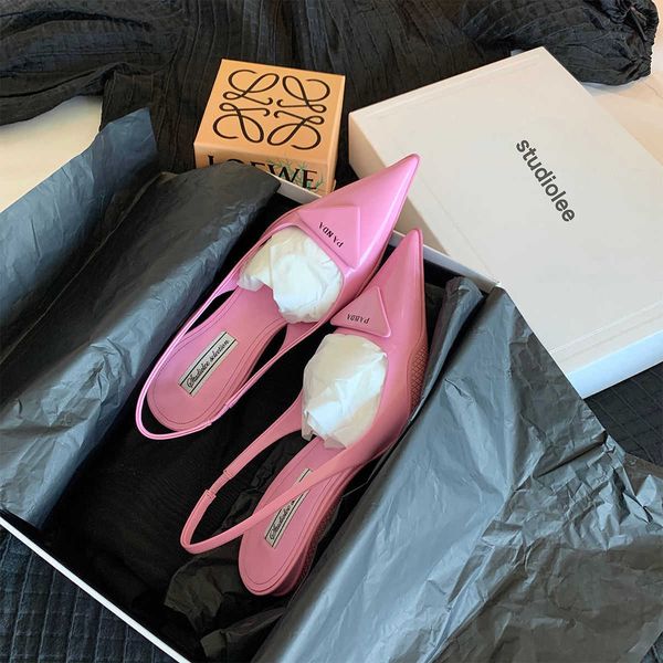 

2021 new p family triangle cat heel sandals french high heel shoes back hollow pointed shallow mouth low heel women's shoes ysj, Black