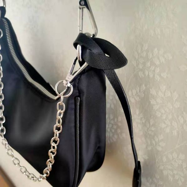 

70% s family three in middle ancient nylon slant span european new simple one shoulder bag