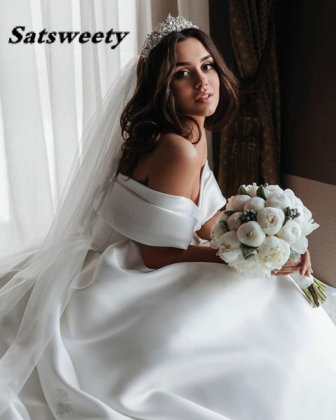 

princess wedding dresses satin vintage off the shoulder bride dress long train white ivory bridal ball gown