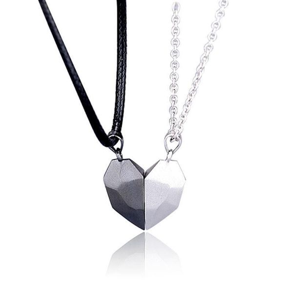 

chains 2pcs lovers heart pendant couple strong magnetic distance necklace u4le, Silver