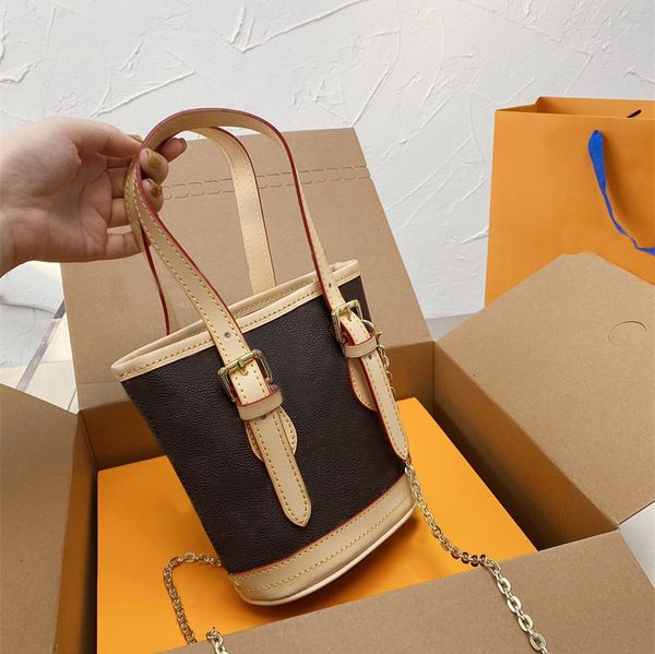 

2021 women handbag luxury designer mini drawstring leather classic letter women's shoulder bag fashion cross body chain bags