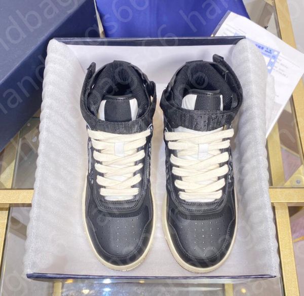 

2021 new autumn and winter leisure sneaker leather splicing vamp mesh lining tpu outsole, Black