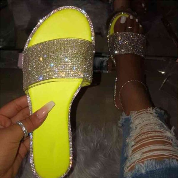 

aaa quality wholesale nouc rhinestone slippers new women fashion wild beach flip flops bright diamond flat bottom outdoor sandals for shoes, Black