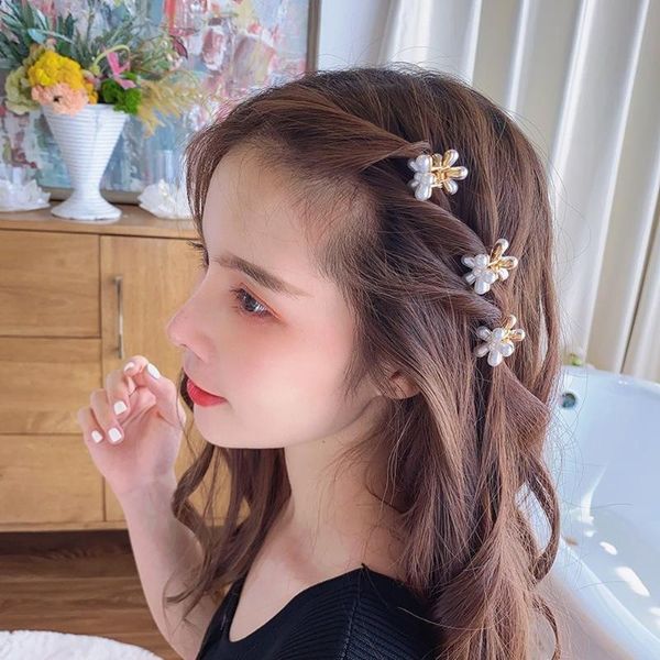 Haarklammern Barrettes 2021 Mode Mini Perle für Frauen Koreanisch kleine Blumen -Set Accessoires Gold Crab Girls Kopfbedeckung Hochzeit