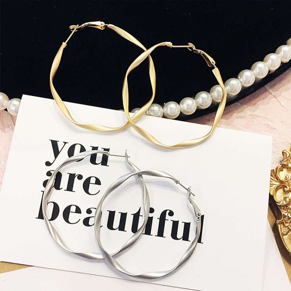 

925 silver needle niche design female korean temperament simple personality net red advanced earrings, Black