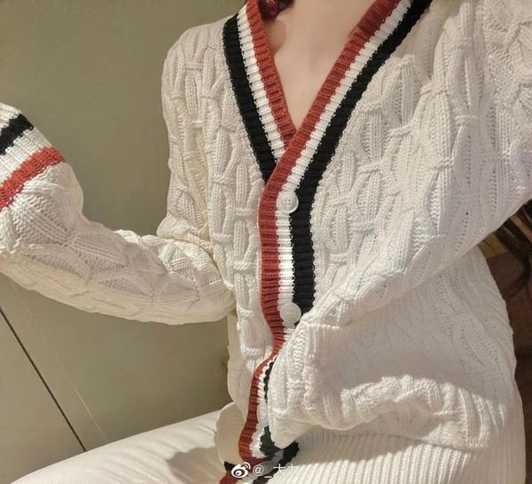 

women's knits & tees 2021 autumn and winter wear fashion fresh college wind stripe v-neck single breasted mahua cardigan coat, White
