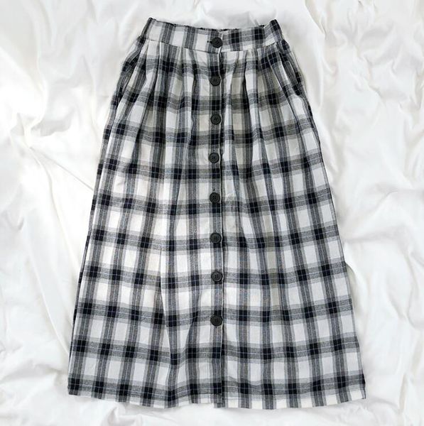 

japanese plaid single-breasted elasticated waist loose mid-length skirt skirts, Black