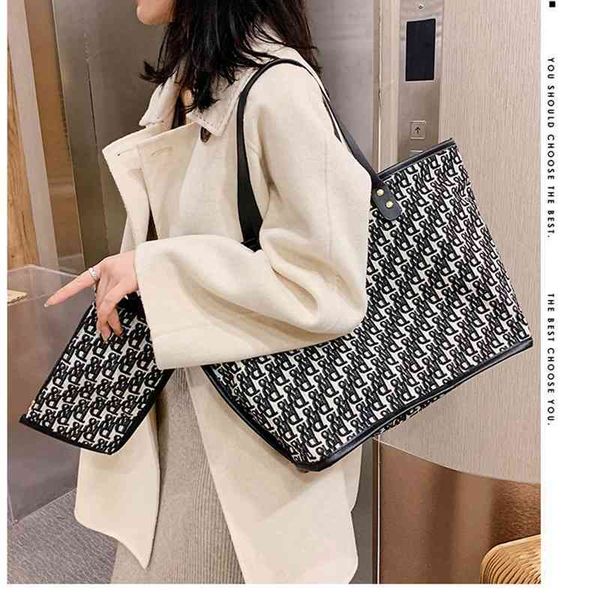 

classic large capacity contrast color portable tote bag new commuter single shoulder mother's bag women's handbags, Black;red