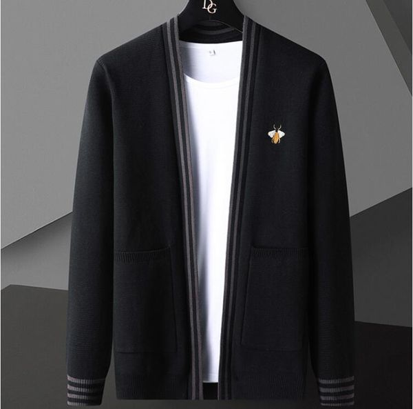 Мужской свитер с вышивкой пчелы, кардиган, корейское повседневное пальто, элегантный мужской свитер, осень 2021, трендовое пальто Abrigo Hombre, мужская одежда