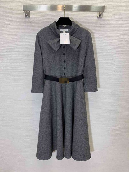 

autumn and winter 2020 new age reduction cross butterfly collar belt waist tuck large swing slim dress long skirt, White