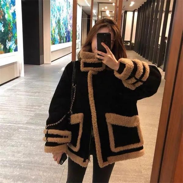 

women's wool & blends vintage lamb stitching jacket women 2021 winter short thick coat corduroy lady casual motorcycle cotton, Black