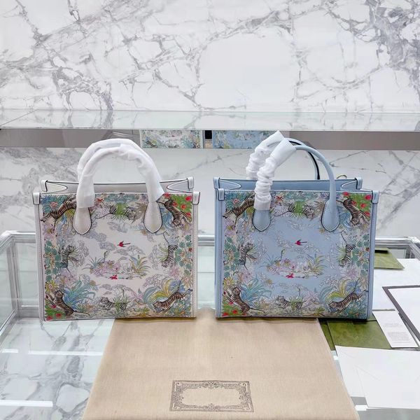 

luxury designers bags handbags shoulder bags high capacity womens bag shoppingbags exquisite pattern totebag is very beautiful good nice