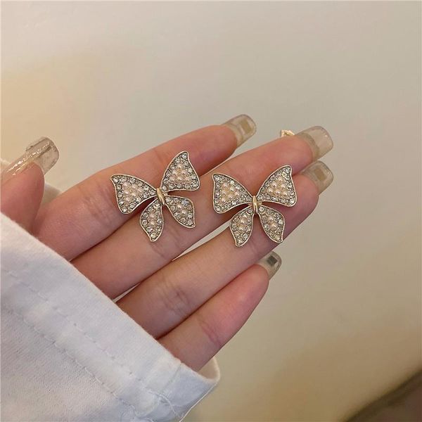 

stud korean fashion rhinestone zircon butterfly earrings for women punk cute girl clip on kpop jewelry 2021 wholesale, Golden;silver