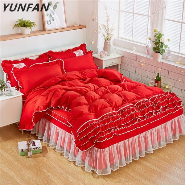 

bedding sets wedding red lace full  king duvet cover princess girls bed skirt korean bedclothes luxury quilt