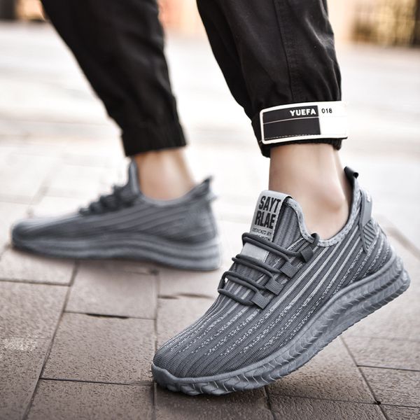 

loafers youth men trainers vulcanize shoes 2021 mesh breathabl slip on outdoor hiking shoes soft walking men flats sneakers